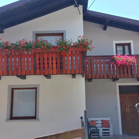 B&B Da Laura Cimbergo Exterior foto